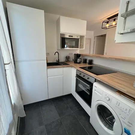 Apartment Superbe T2 Avec Jardin + Parking Gratuit A Proximite