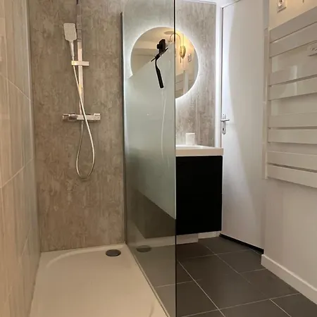 Superbe T2 Avec Jardin + Parking Gratuit A Proximite Apartment Rouen