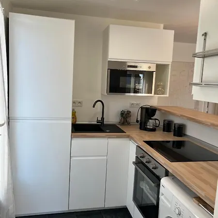 Superbe T2 Avec Jardin + Parking Gratuit A Proximite *