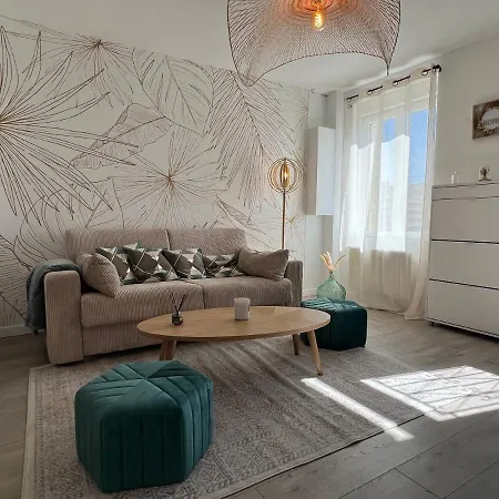 Superbe T2 Avec Jardin + Parking Gratuit A Proximite Apartment