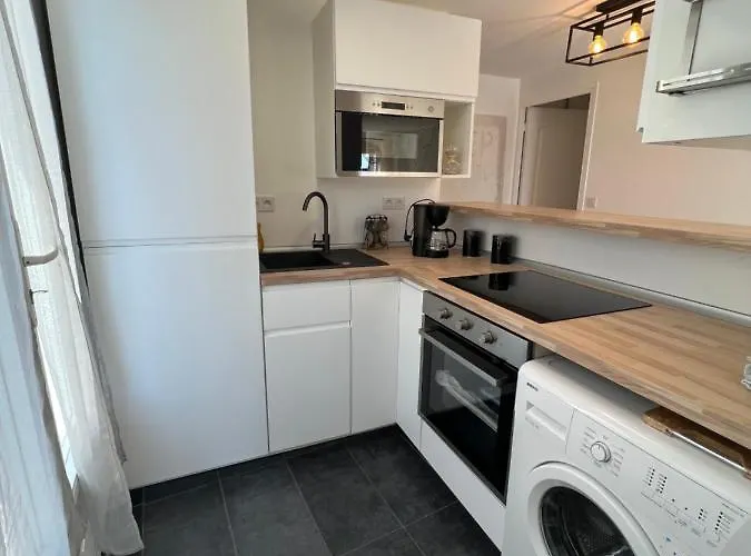 Apartment Superbe T2 Avec Jardin + Parking Gratuit A Proximite