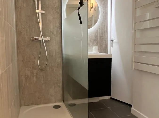 Superbe T2 Avec Jardin + Parking Gratuit A Proximite Apartment Rouen