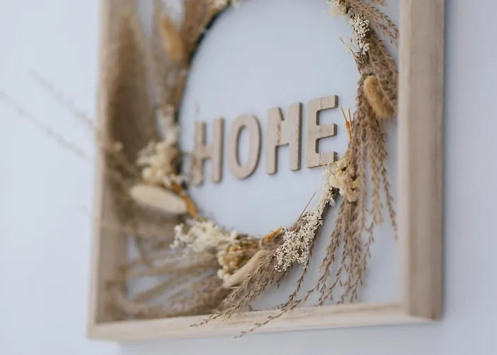 Superbe T2 Avec Jardin + Parking Gratuit A Proximite